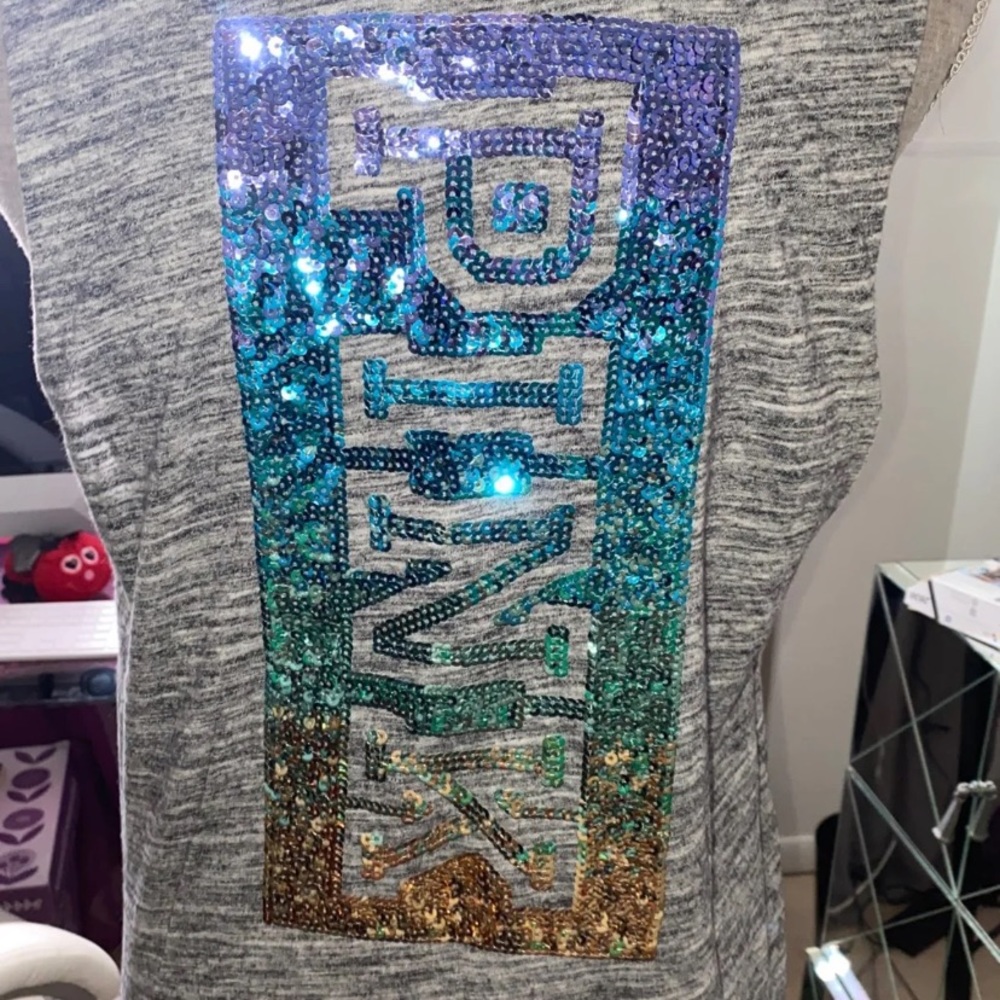 Pink VS heathered grey blinged out tank top Sz S